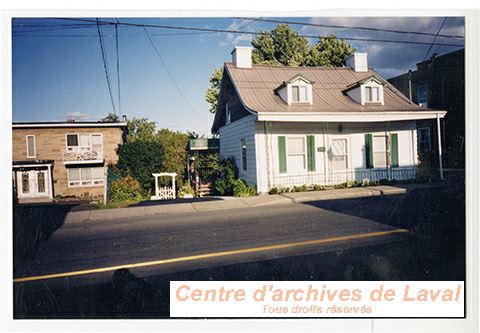 Maison situe au 5132, boulevard Lvesque Est, Saint-Vincent-de-Paul.