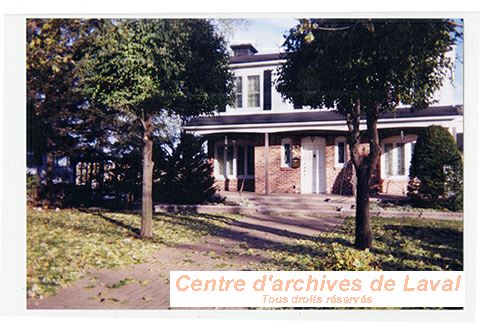 Maison situe au 4842, boulevard Lvesque Est, Saint-Vincent-de-Paul.