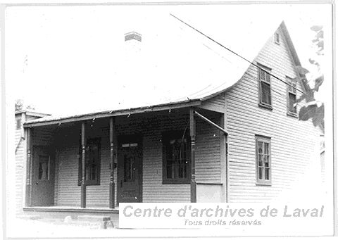 Maison autrefois situe au 19 rue Bellevue, Sainte-Rose.