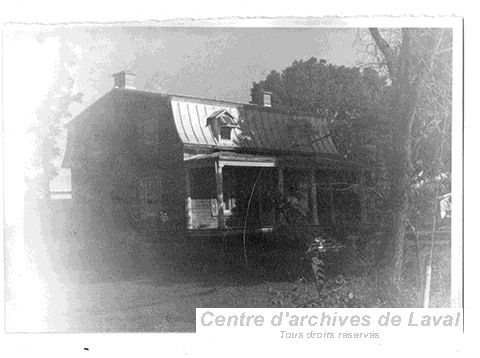 Maison situe au 185 boulevard Saint-Elzar Ouest, Vimont.