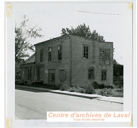 Maison autrefois situe au 1648, rue Principale, Chomedey.