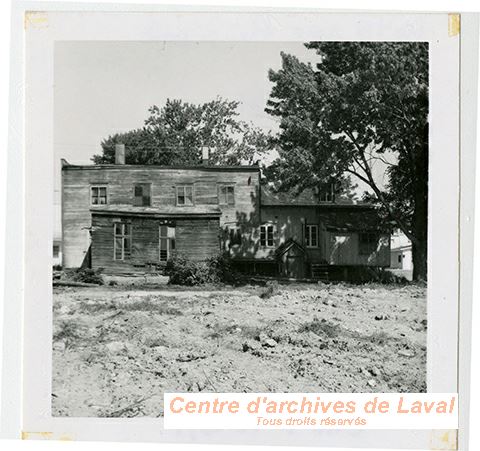 Maison autrefois situe au 1648 rue Principale, Chomedey.