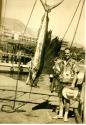 Marcel Bourdages avec un gros poisson pêché à Acapulco
