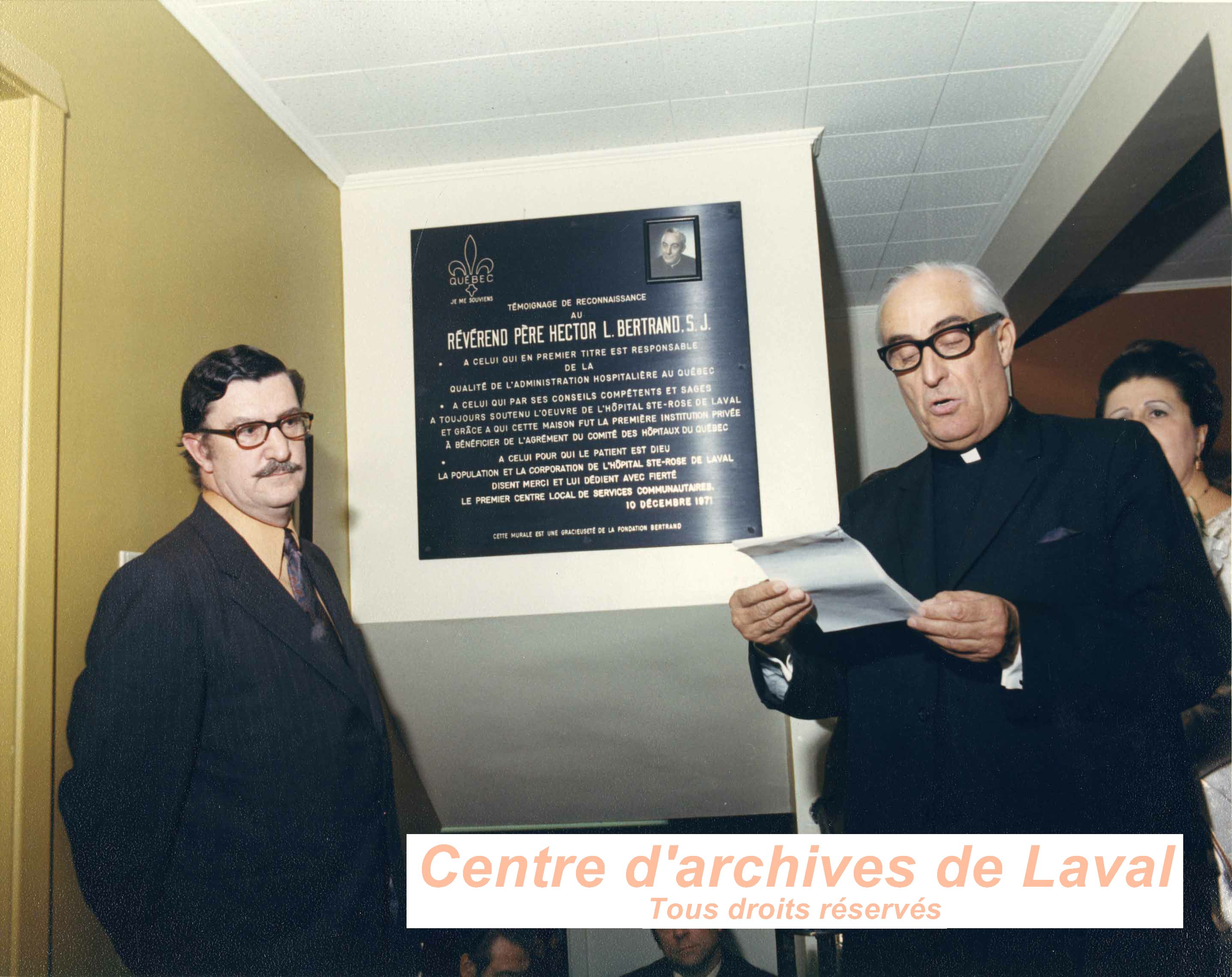 Allocution du rvrend pre Hector L. Bertrand suite au dvoilement de la plaque commmorative au rvrend pre Hector L. Bertrand.