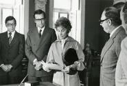 Jean-Noël Lavoie lors de l'assermentation de Luce Patenaude, Protecteur du Citoyen, en 1976