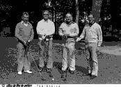 Jean-Noël Lavoie et trois joueurs de golf lors du tournoi de l'Assemblée nationale
