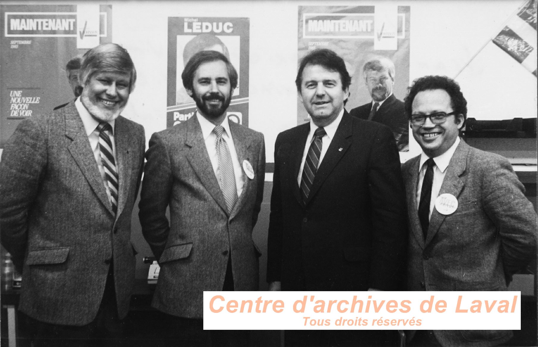 Michel Leduc en compagnie de Jean-Paul Champagne et Jean-Guy Rodrigue durant la campagne lectorale de 1981.