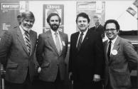 Michel Leduc en compagnie de Jean-Paul Champagne et Jean-Guy Rodrigue durant la campagne lectorale de 1981.
