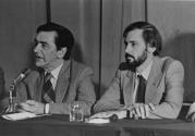Michel Leduc et Camille Laurin lors d'une confrence de presse, vers 1982