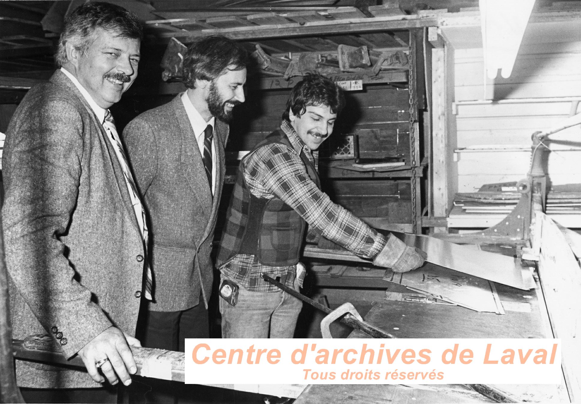 Michel Leduc visite un artisan en 1984