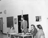 Michel Leduc lors d'une assemble gnrale du PQ de Fabre en 1982