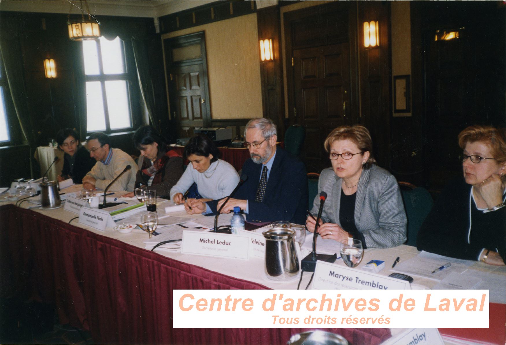 Runion du cnseil d'administration de l'OFQJ  Qubec en 2002