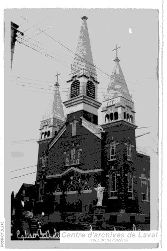 glise Saint-Louis-de-France,  Brownsburg-Chatham, Qubec.