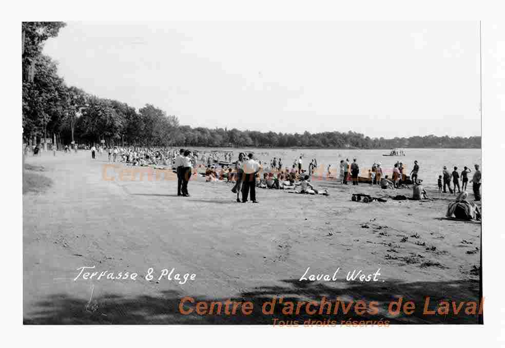 Une plage  Laval-Ouest