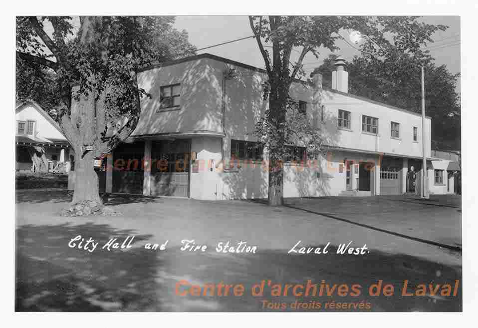 Htel de Ville et caserne de pompiers  Laval-Ouest