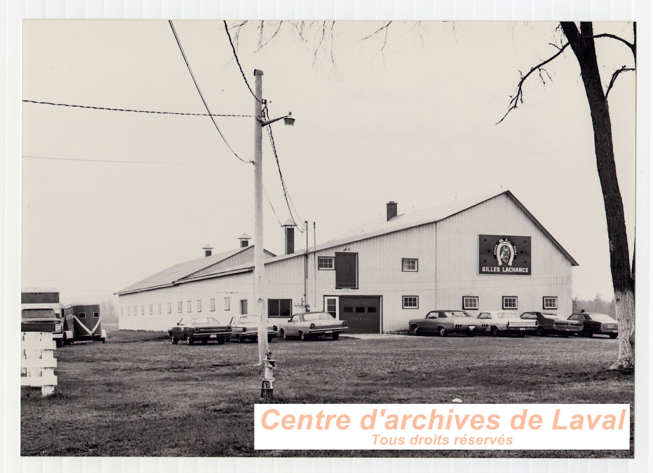 L'curie Gilles Lachance vu de l'extrieur  Saint-Benot en 1969.