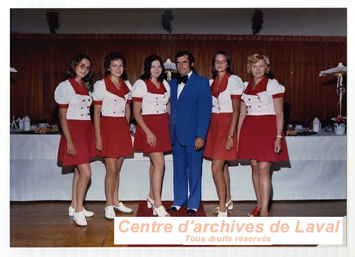 Cabane  sucre St-Denis sur le rang Saint-Vincent  Saint-Benot en 1970.