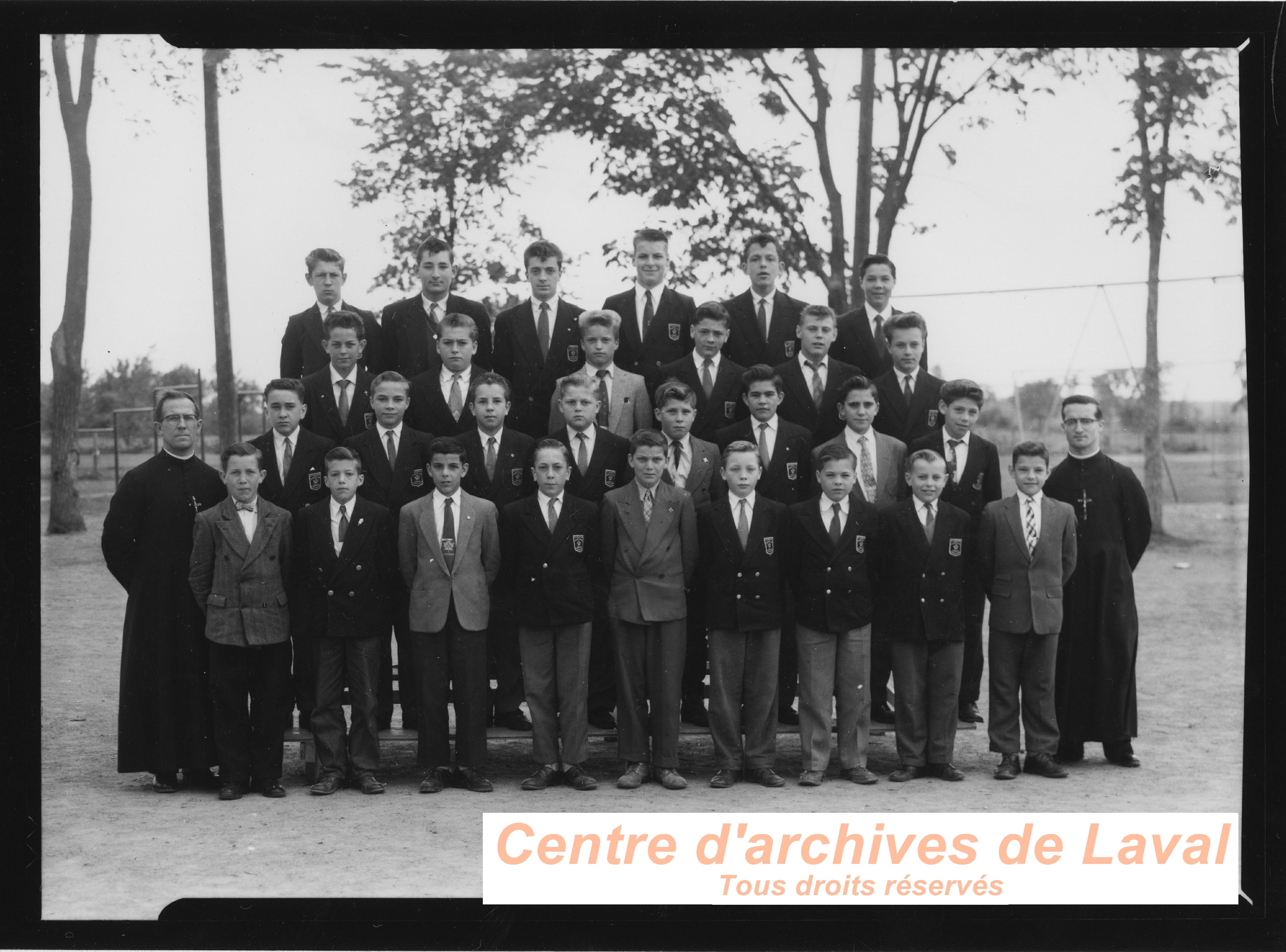 Groupe d'lves du Pensionnat Sainte-Anne, Sainte-Scholastique, en 1959