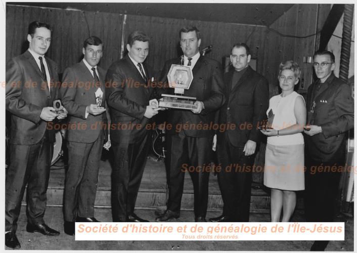 Remise de trophes de bowling,  Sainte-Scholastique