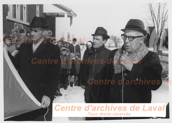 Inauguration du bureau de poste  Sainte-Scholastique.