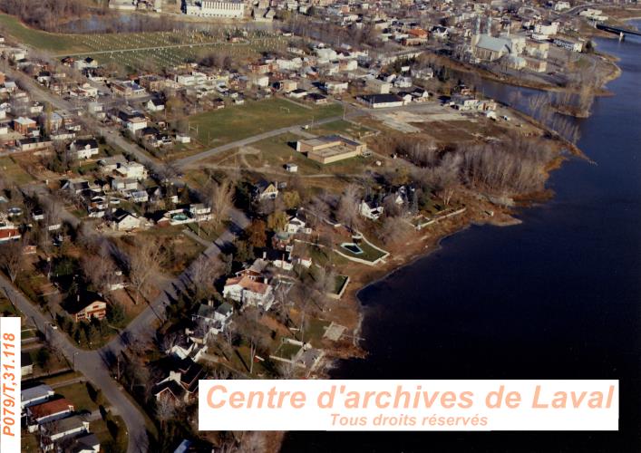 Vue arienne partielle de Saint-Eustache