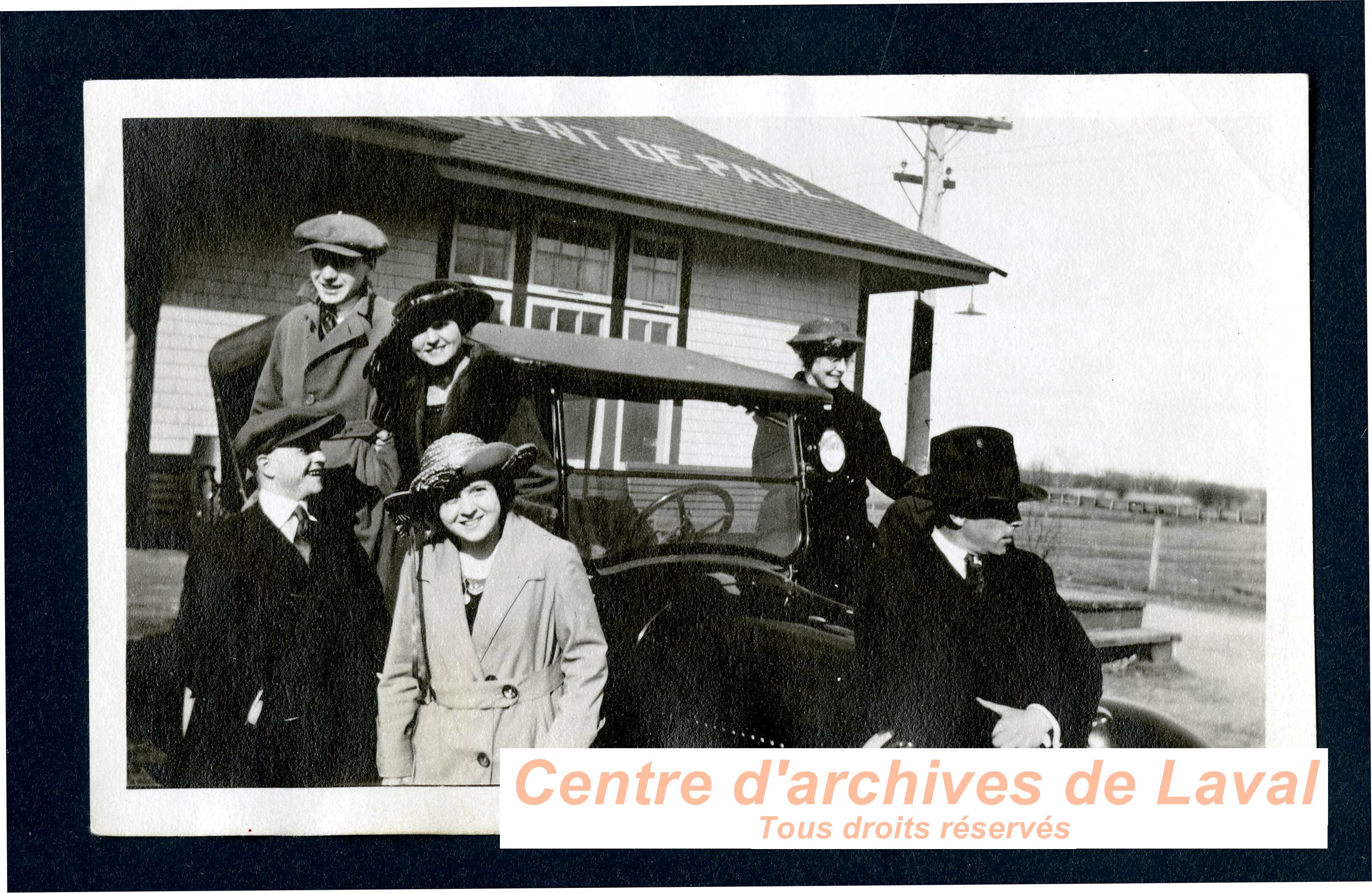 Portrait de groupe  la gare Saint-Vincent-de-Paul