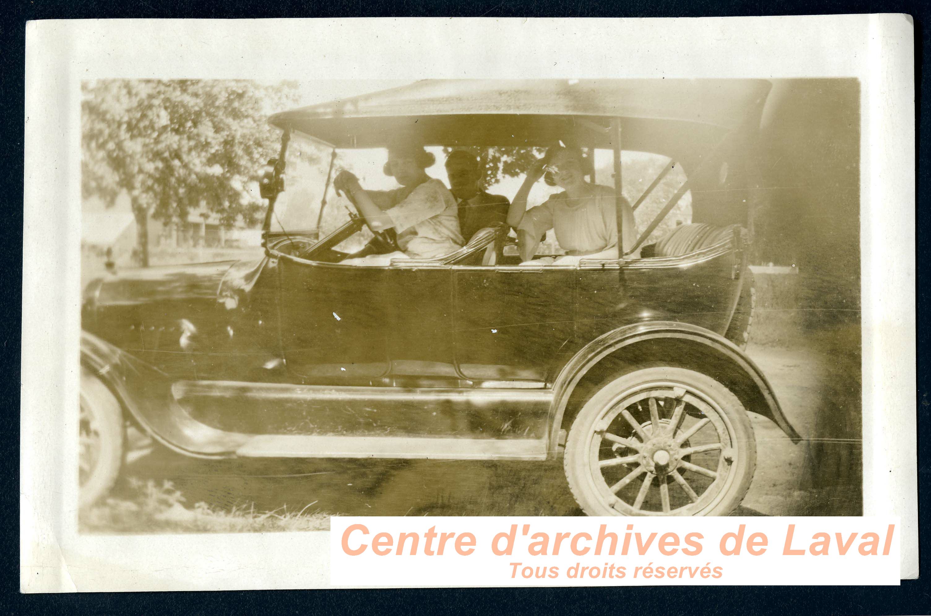 Groupe en voiture