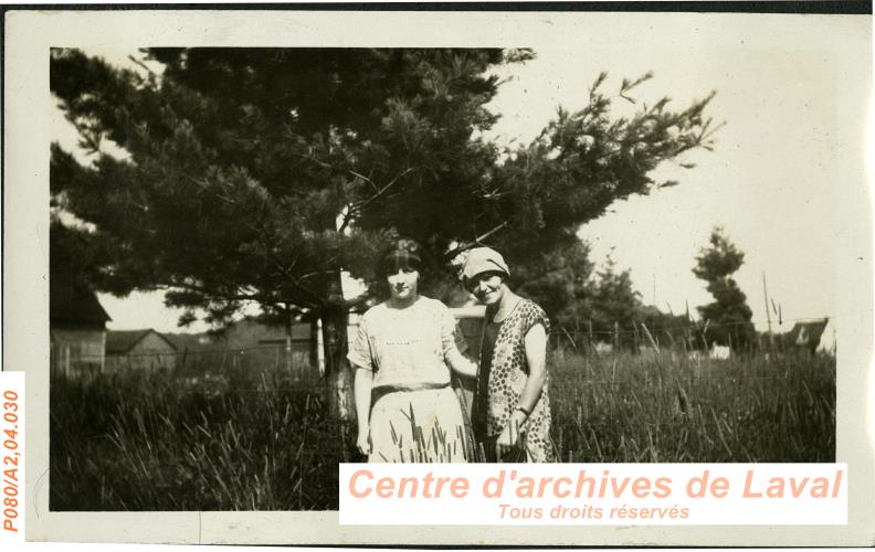 Deux femmes  la campagne