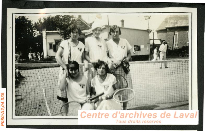 Joueuses de tennis,  Saint-Vincent-de-Paul