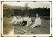 Groupe d'amis au lac Tremblant