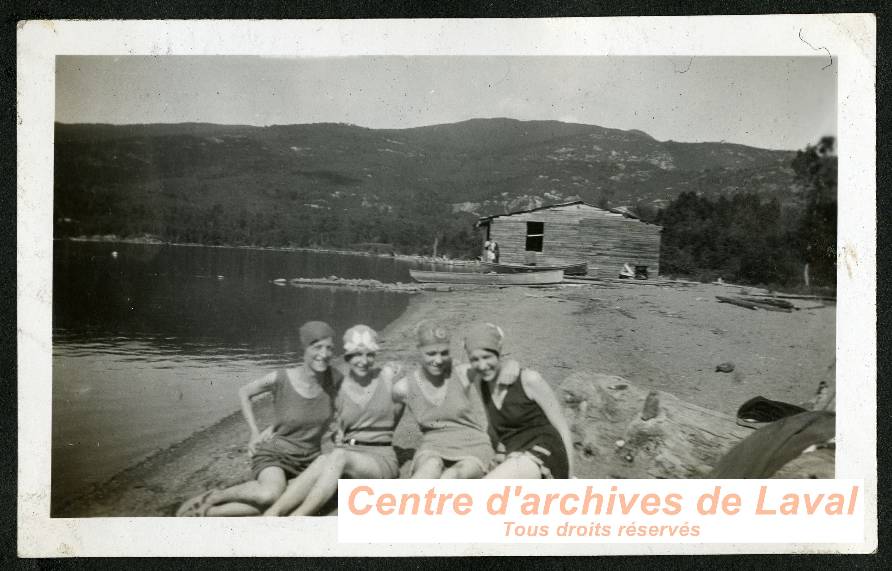 Quatre amies au lac Tremblant