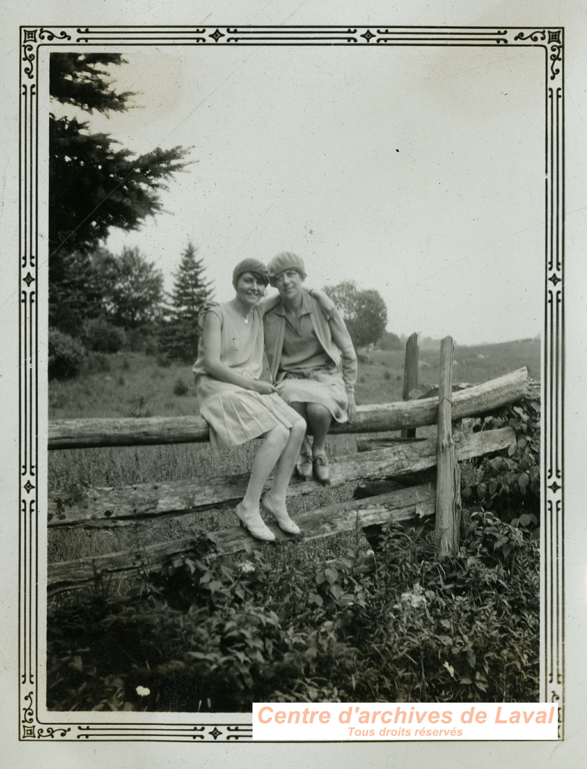 Portrait de deux amies