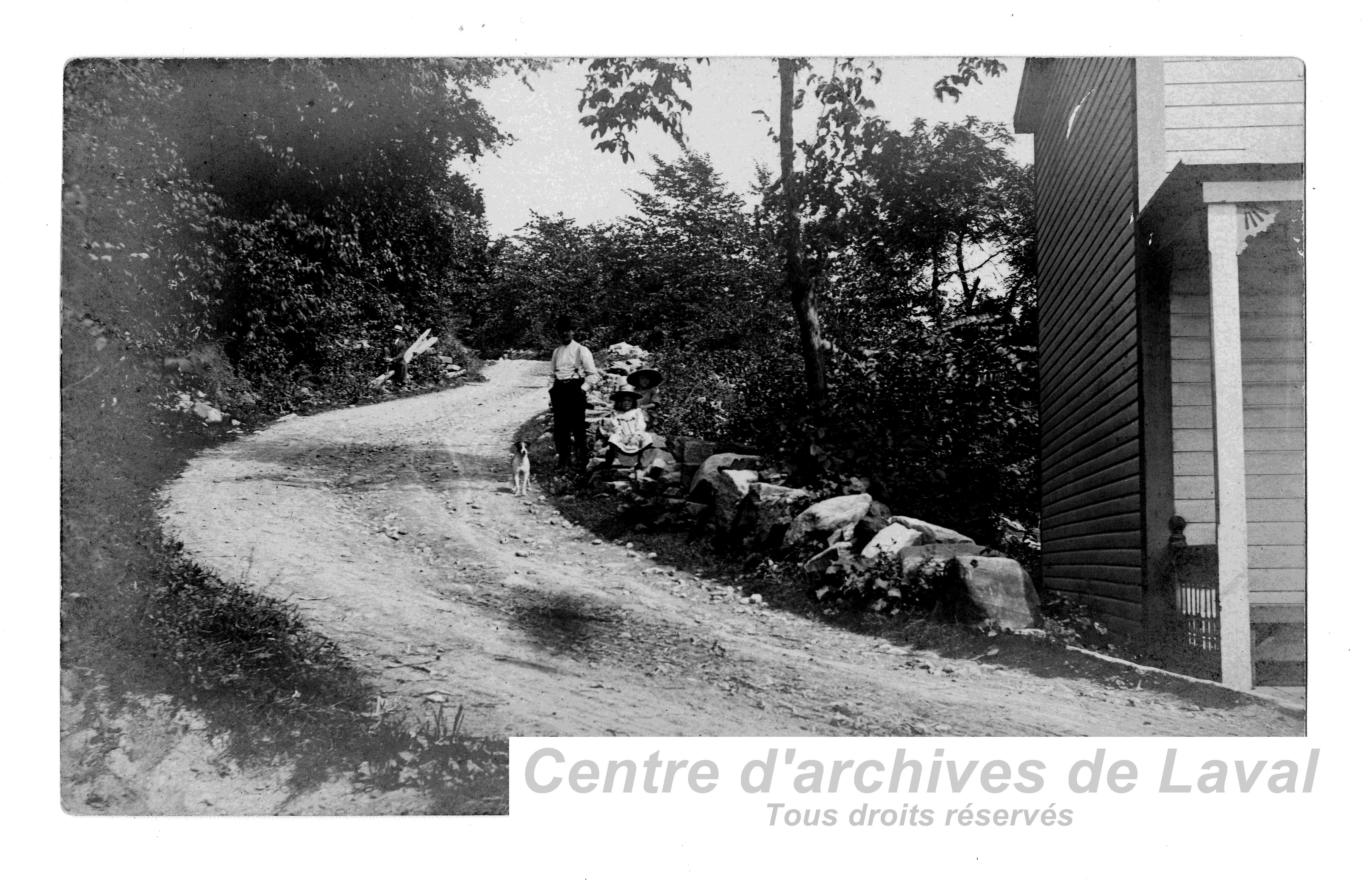 La cte Sigouin menant au boulevard Lvesque, Saint-Vincent-de-Paul.