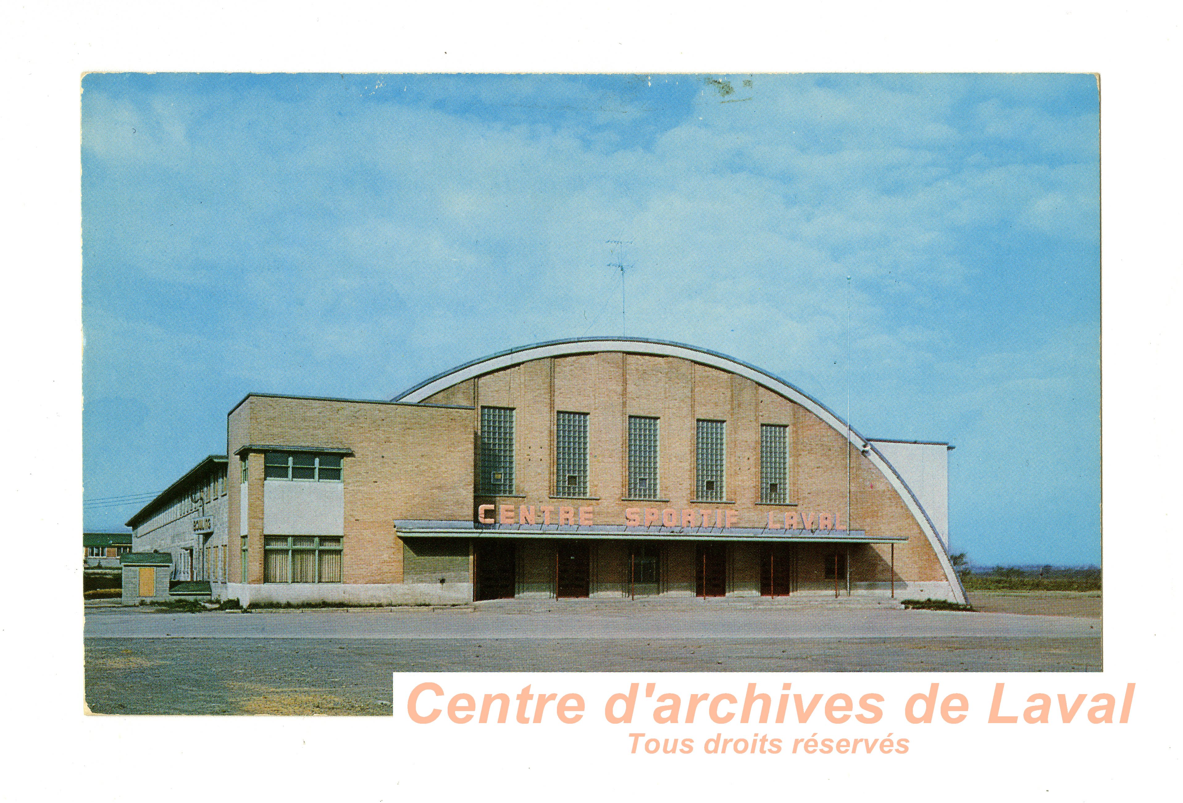 Le Centre sportif Laval  Saint-Vincent-de-Paul.