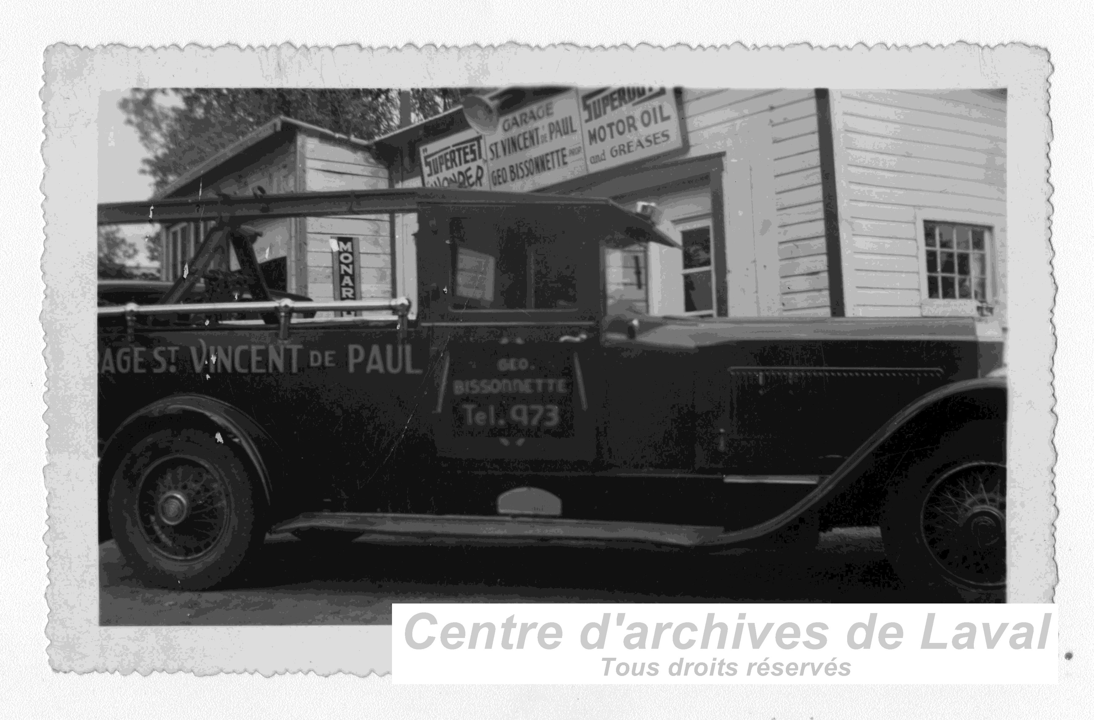 Le Garage Saint-Vincent-de-Paul, Saint-Vincent-de-Paul.