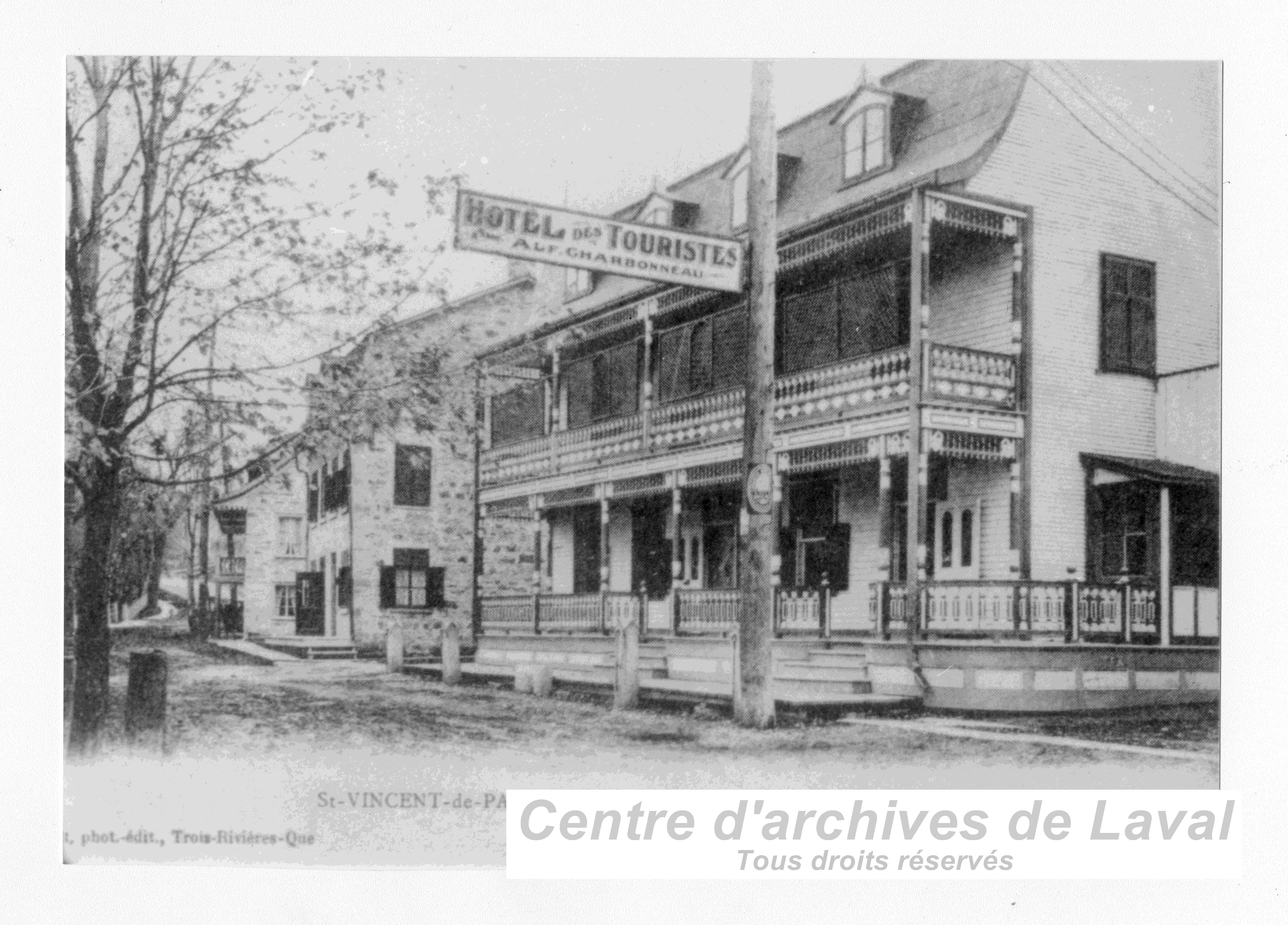 L'Htel des Touristes  Saint-Vincent-de-Paul, vers 1910.