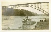 Visite des chutes du Niagara, vers 1914.