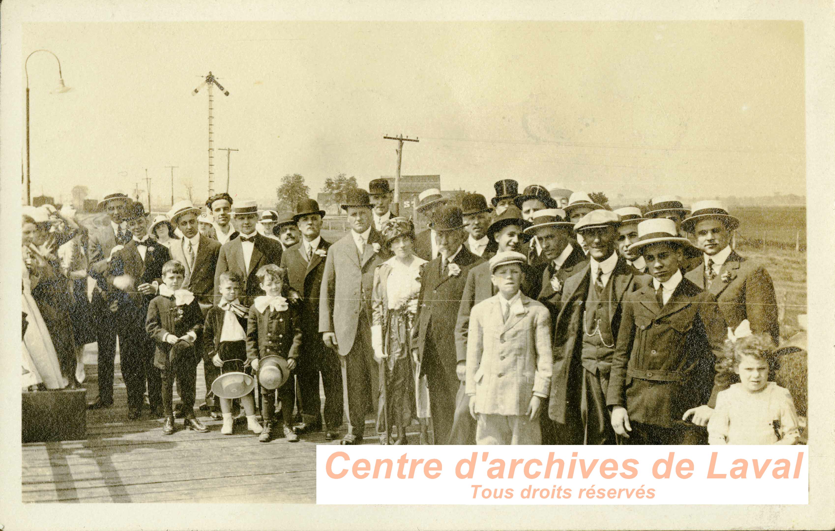 Mariage d'Ernestine Bisson et Alban Auclair.