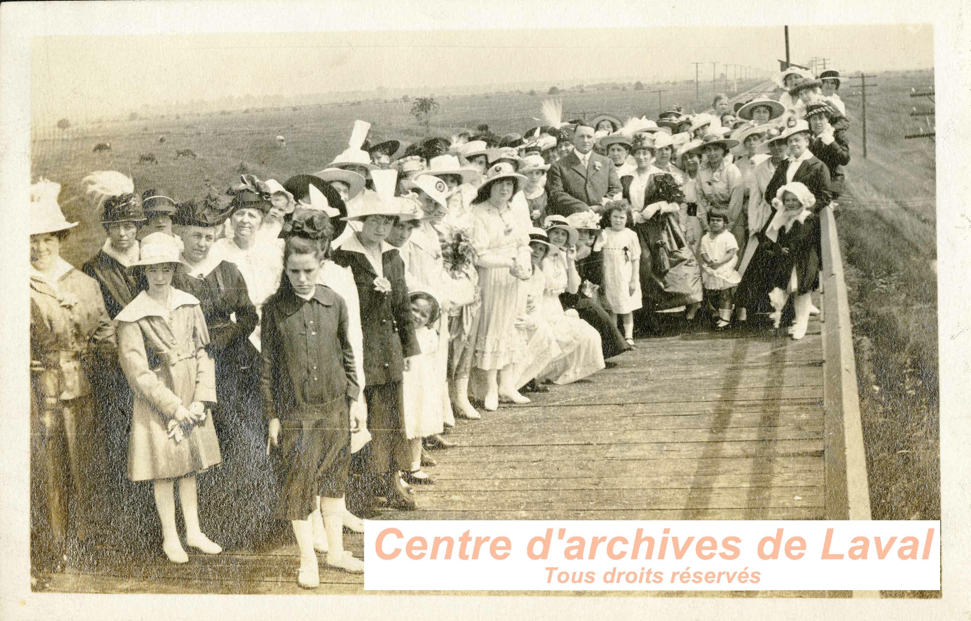 Mariage d'Ernestine Bisson et Alban Auclair.