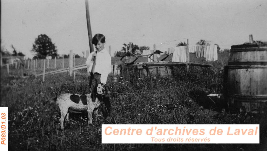 Jeune chasseur et son chien,  Saint-Franois-de-Sales