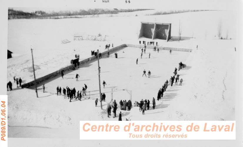 Partie de hockey sur glace extrieure